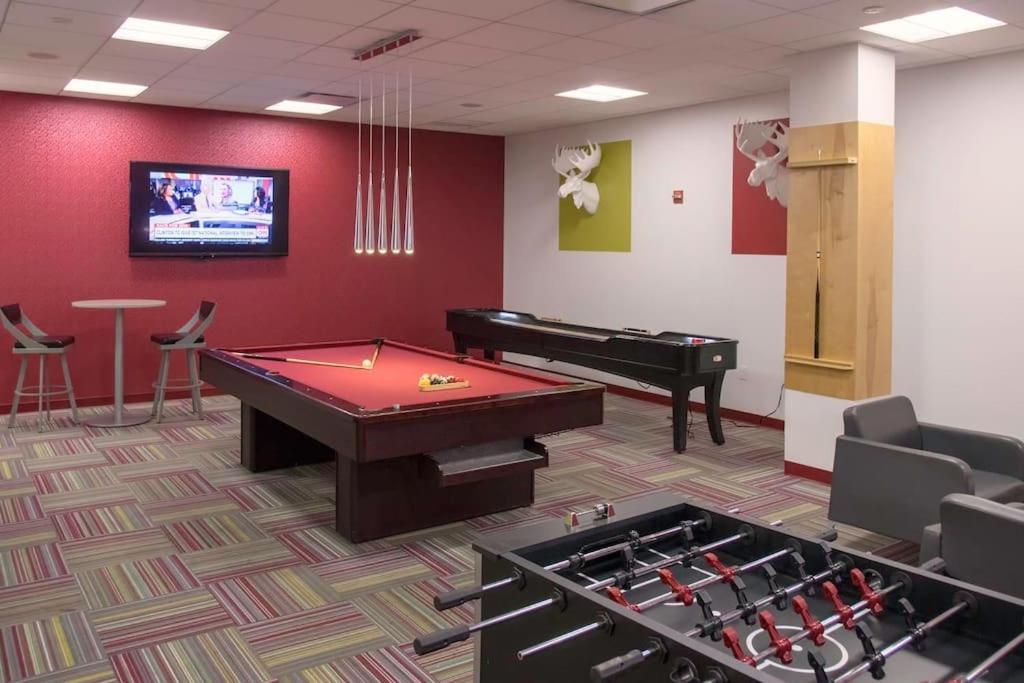 Charming Apartment At Crystal City With Amazing Amenities Arlington Esterno foto