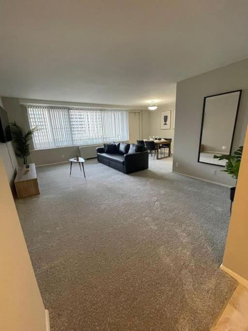 Charming Apartment At Crystal City With Amazing Amenities Arlington Esterno foto